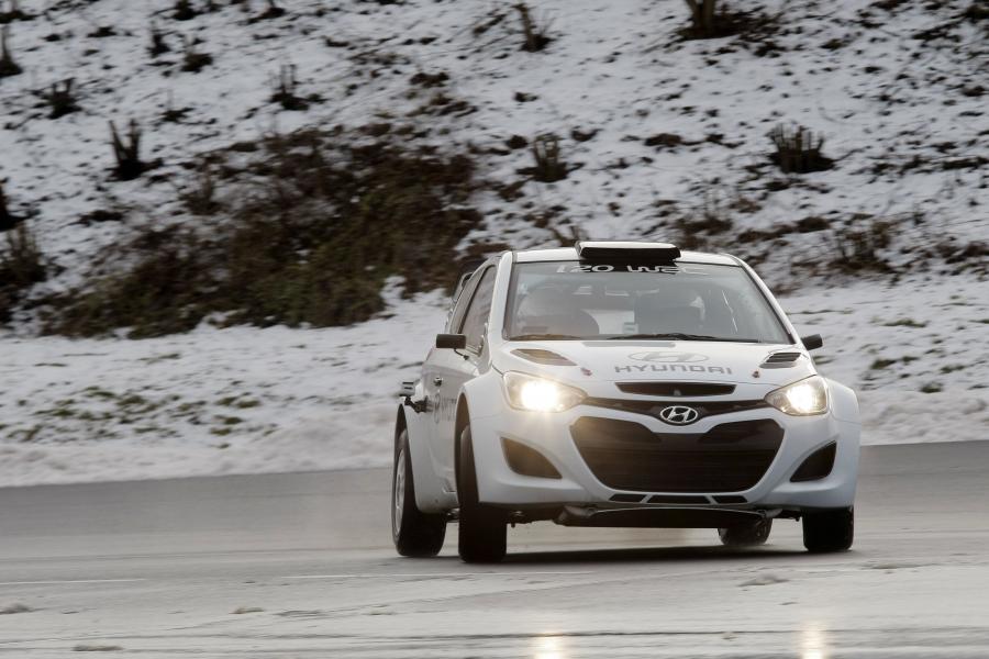  Hyundai i20 WRC 2012 года  (фото 46 из 72)